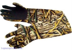 camo hunting glove